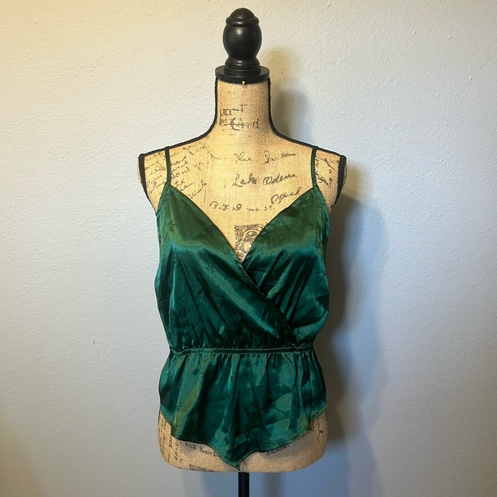 Emerald green spaghetti strap going out top